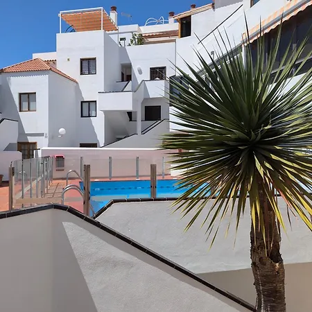 Cozy In Cristianos Apartmán