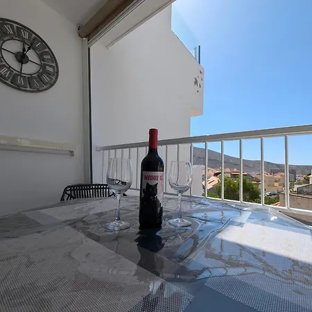 Cozy In Cristianos *