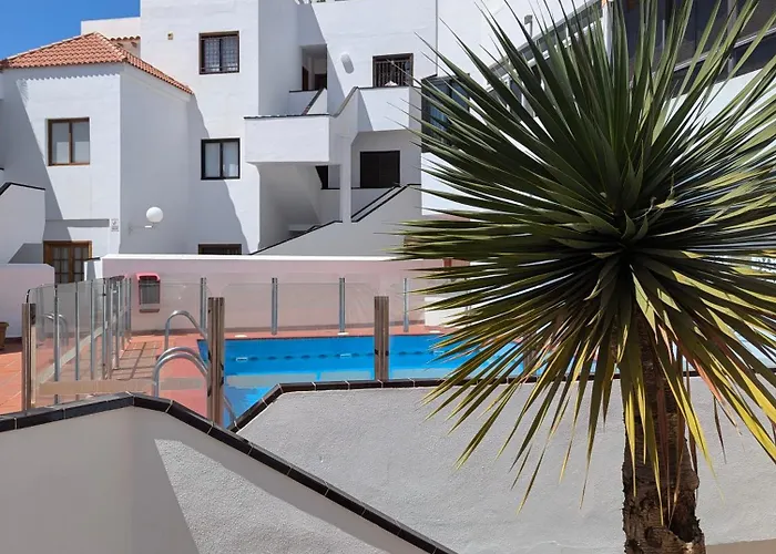 Cozy In Cristianos Apartmán