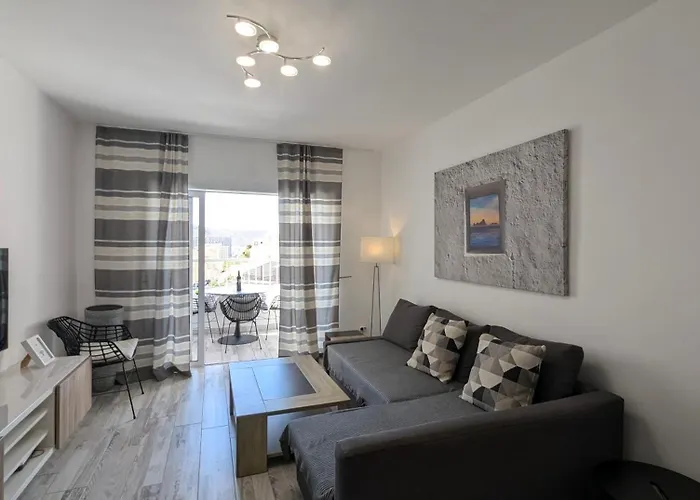Διαμέρισμα Cozy In Cristianos