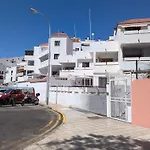 Cozy In Cristianos شقة *