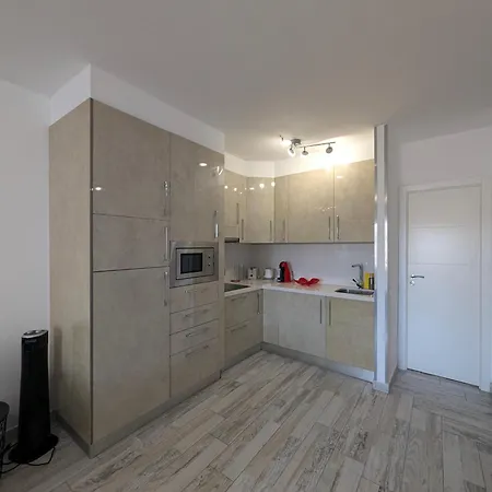 Cozy In Cristianos Apartament *